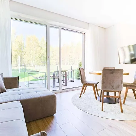 Apartament J7 Berzas 2bd W-terrace